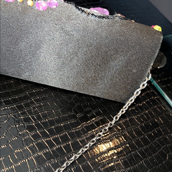 💎 Multi-Color Gemstone & Artisan Beaded Black Satin Evening Clutch 💎 - Picture 9 of 13